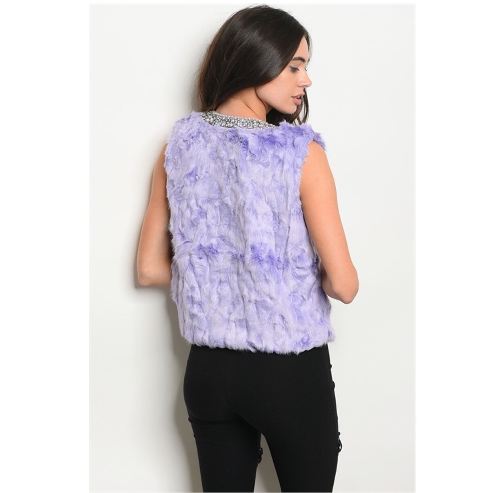 Lavender Faux Fur Beaded Vest - Picture 2 of 6